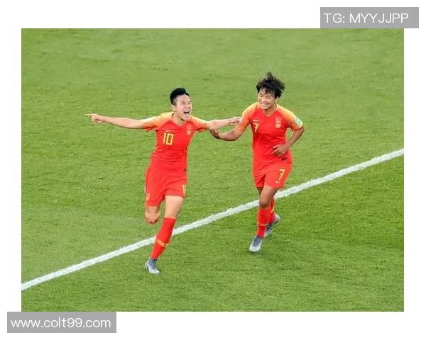 镜头回顾：世界杯这一幕令人泪目