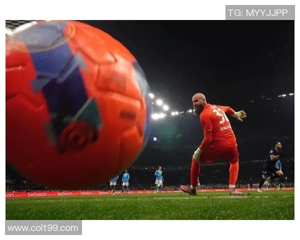 官方公告:那不勒斯被罚+停赛! 官方公告:那不勒斯被罚+停赛!