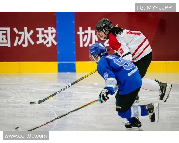 国家女子冰球队出征加拿大系列赛以锻炼新人为核心目标力争提升整体实力 国家女子冰球队出征加拿大系列赛以锻炼新人为核心目标力争提升整体实力